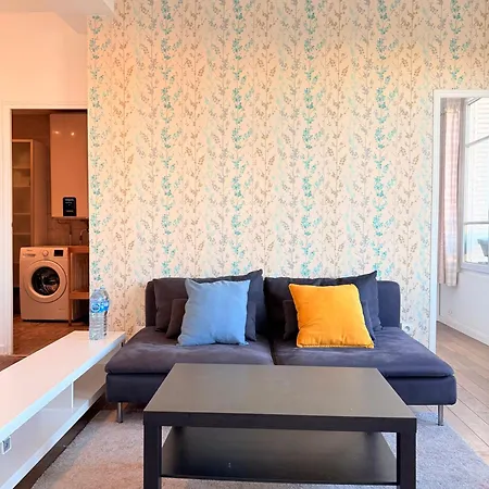 Charming 2-bedroom Family With View - Direct Access To Paris